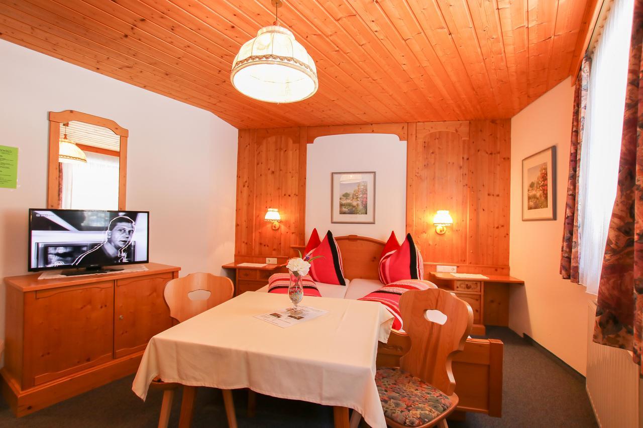 Gasthof-Pension Frohnwies Вайсбах-бай-Лофер Экстерьер фото