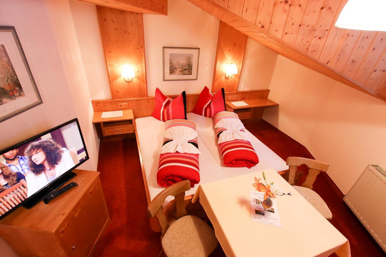 Gasthof-Pension Frohnwies Вайсбах-бай-Лофер Экстерьер фото