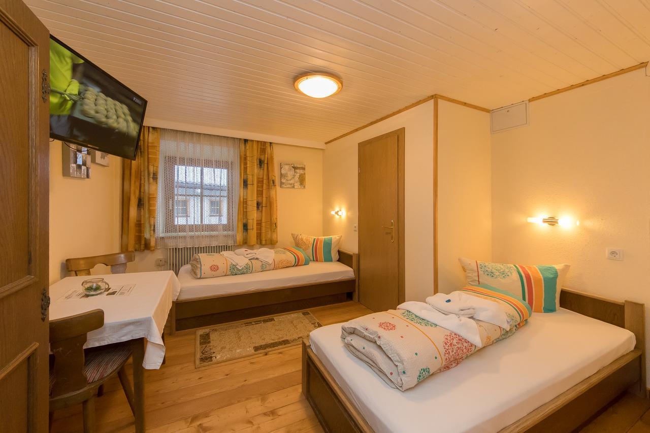 Gasthof-Pension Frohnwies Вайсбах-бай-Лофер Экстерьер фото