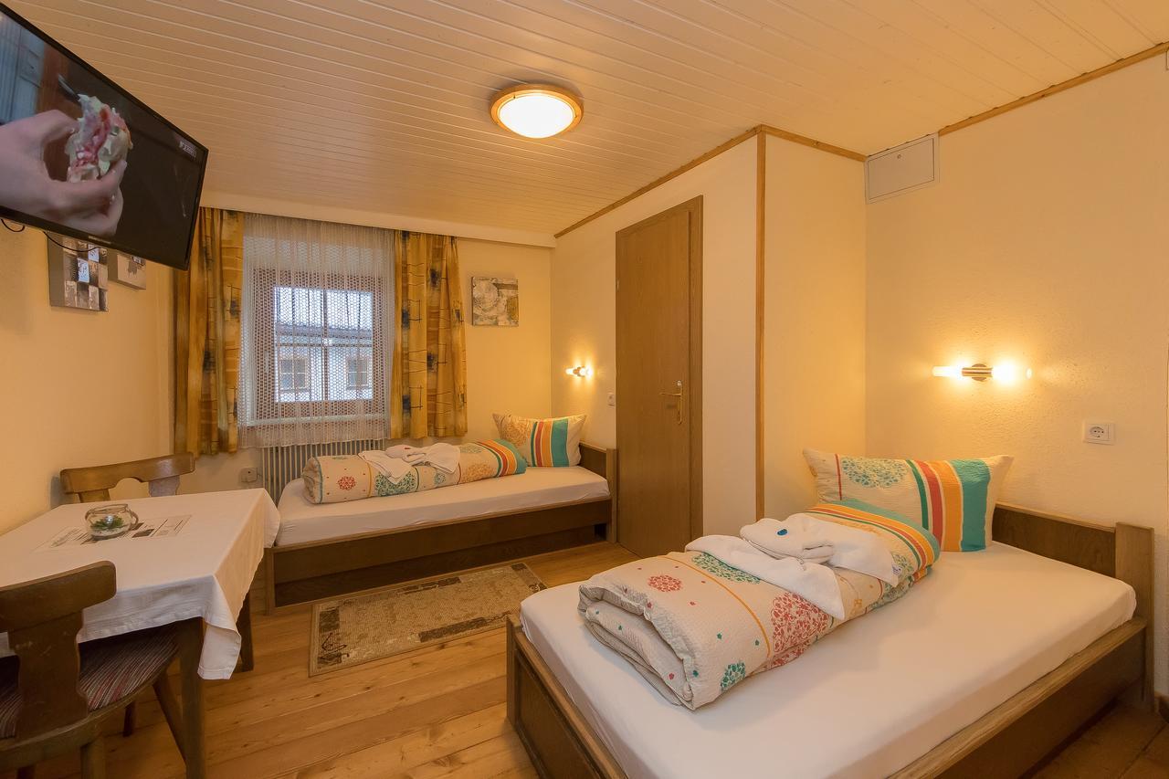 Gasthof-Pension Frohnwies Вайсбах-бай-Лофер Экстерьер фото
